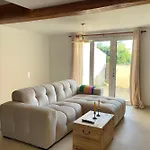 La Touzetterie Avec Spa-cour Privee Holiday home *