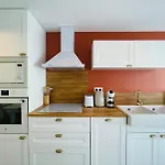 Holiday home La Touzetterie Avec Spa-cour Privee *
