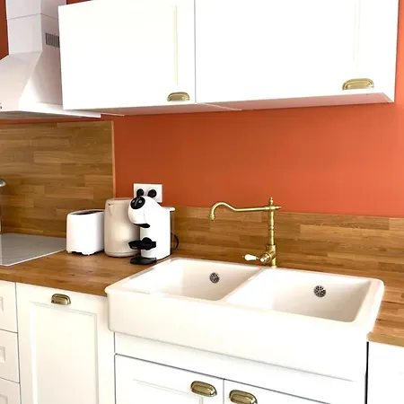 度假居 La Touzetterie Avec Spa-cour Privee